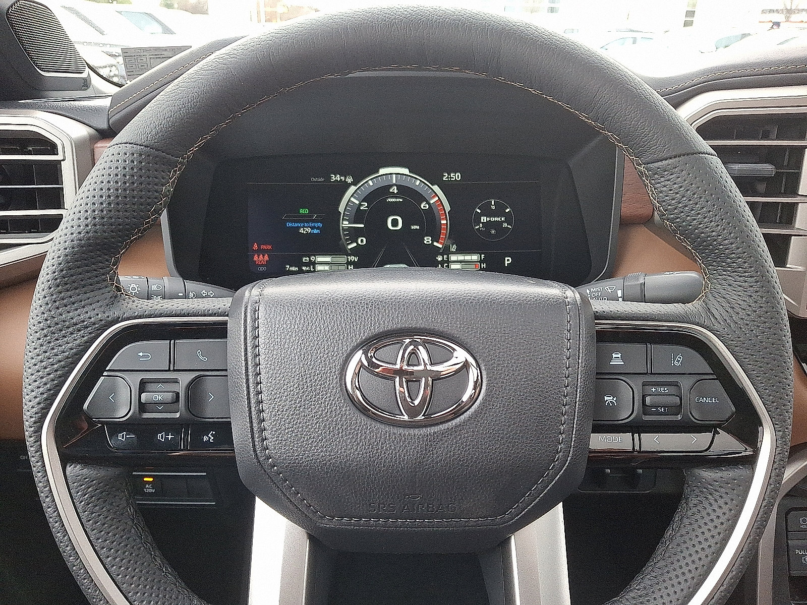 2026 Toyota Tundra 1794 Edition - Photo 10