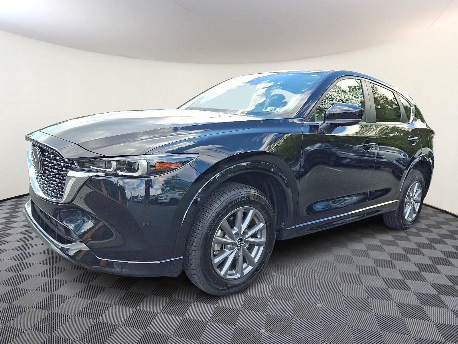 2024 Mazda CX-5 2.5 Select photo 3