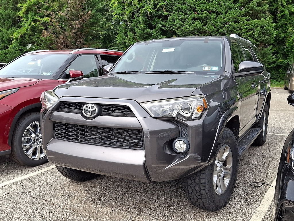 Used 2018 Toyota 4Runner SR5 SUV