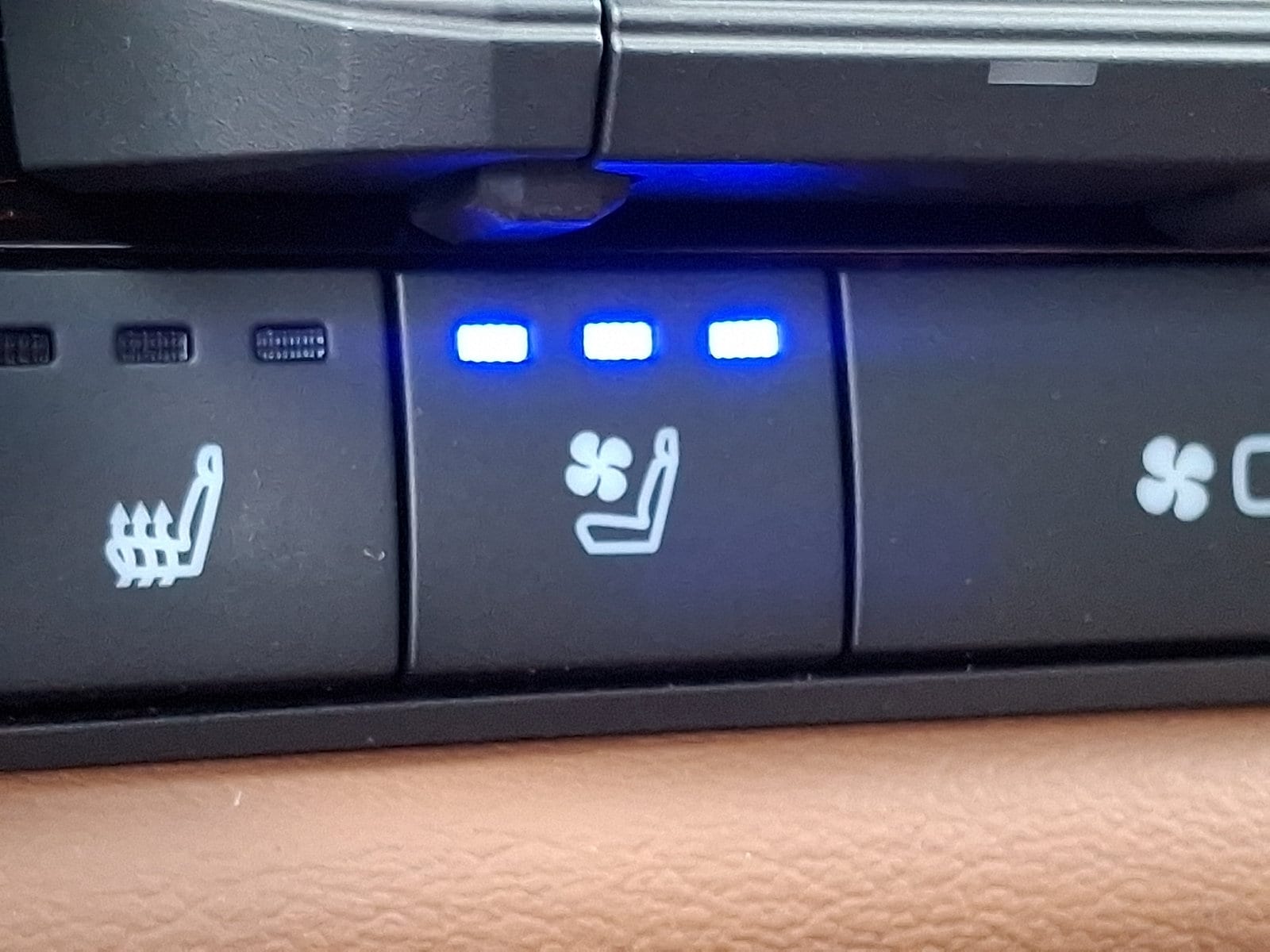 2026 Toyota Tundra 1794 Edition - Photo 19