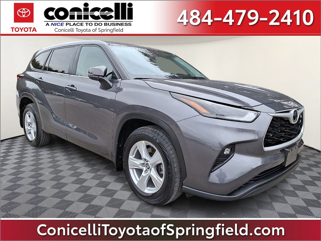 Used 2024 Toyota Highlander LE SUV