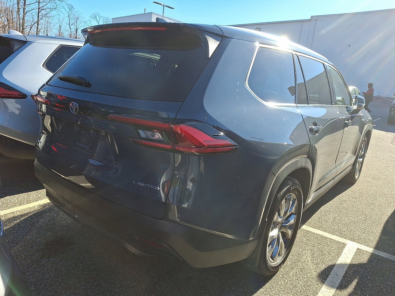 2024 Toyota Grand Highlander Limited photo 4