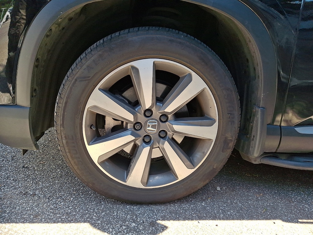Used 2023 Honda Pilot Elite SUV