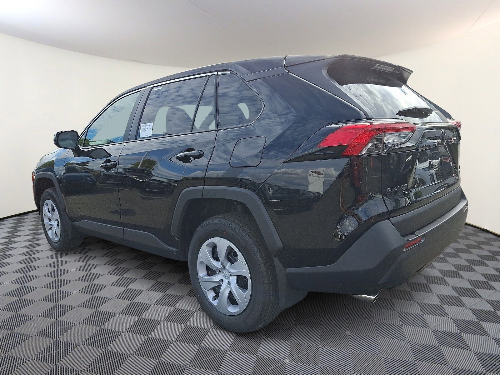 2025 Toyota RAV4 LE photo 3