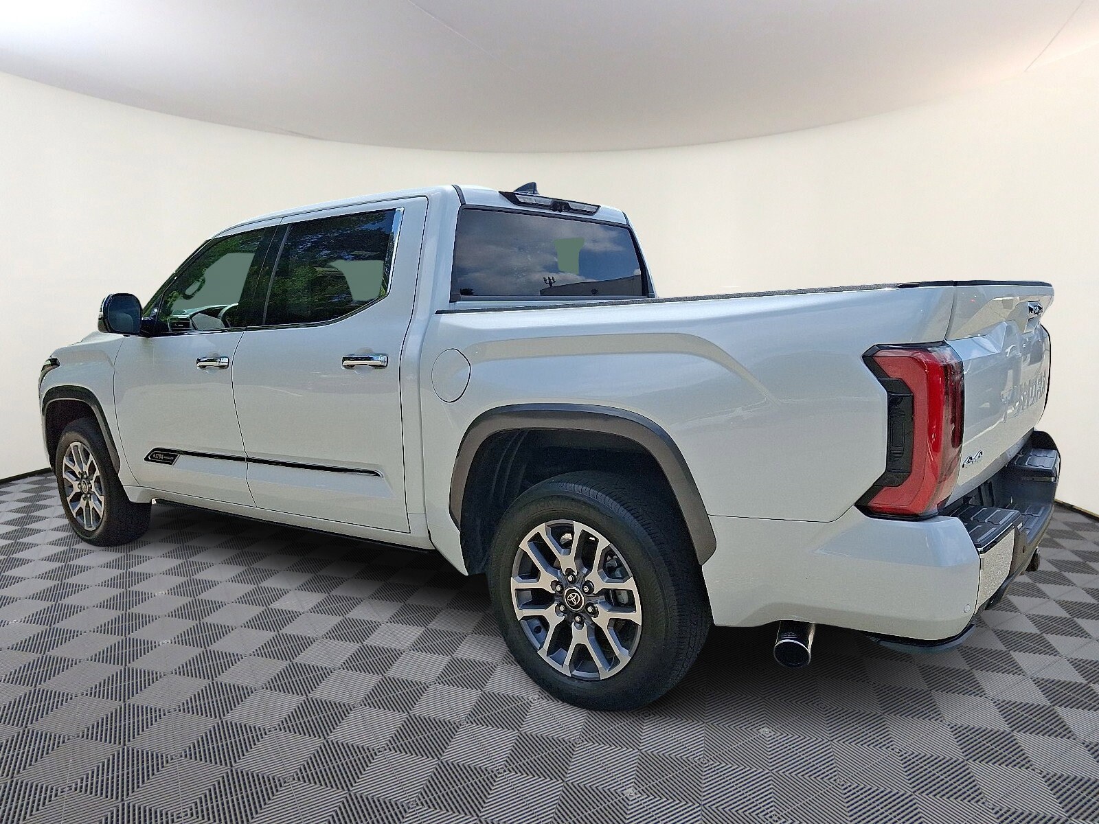 2023 Toyota Tundra 1794 Edition photo 4