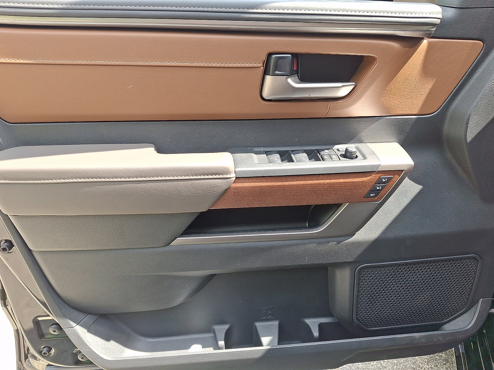 2026 Toyota Tundra 1794 Edition - Photo 10
