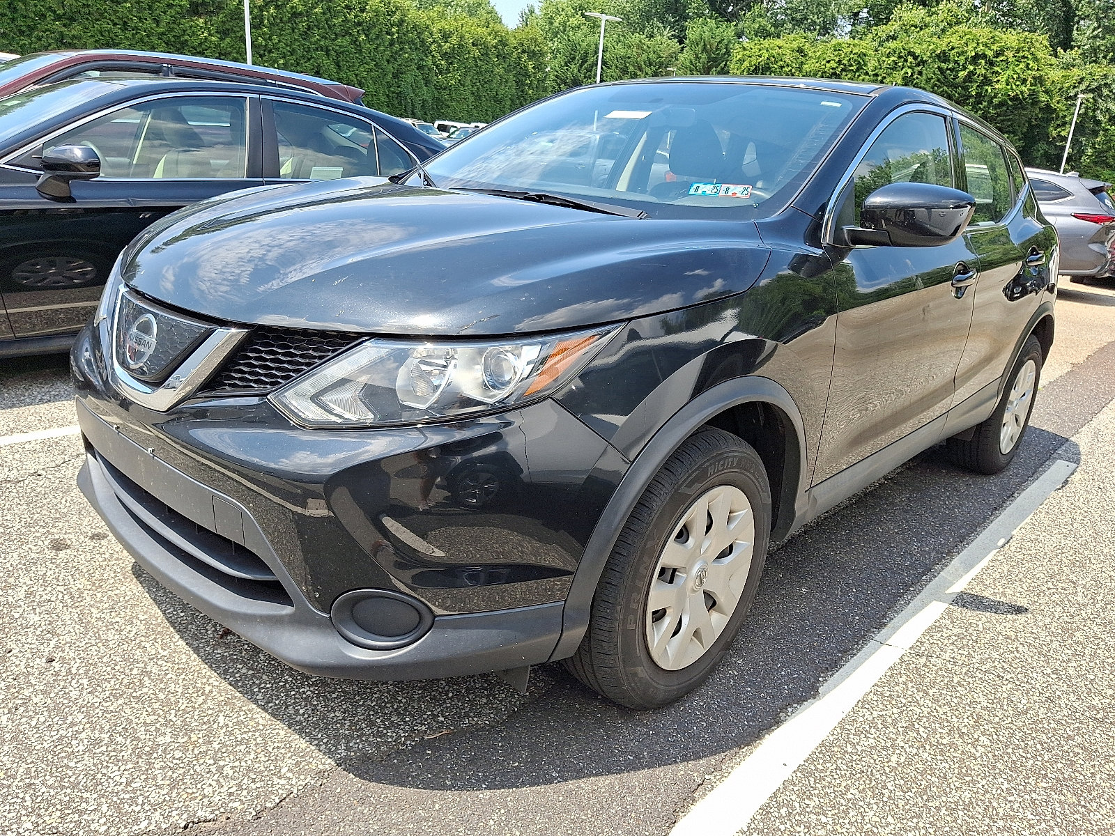 Used 2019 Nissan Rogue Sport S with VIN JN1BJ1CR5KW629553 for sale in Springfield, PA