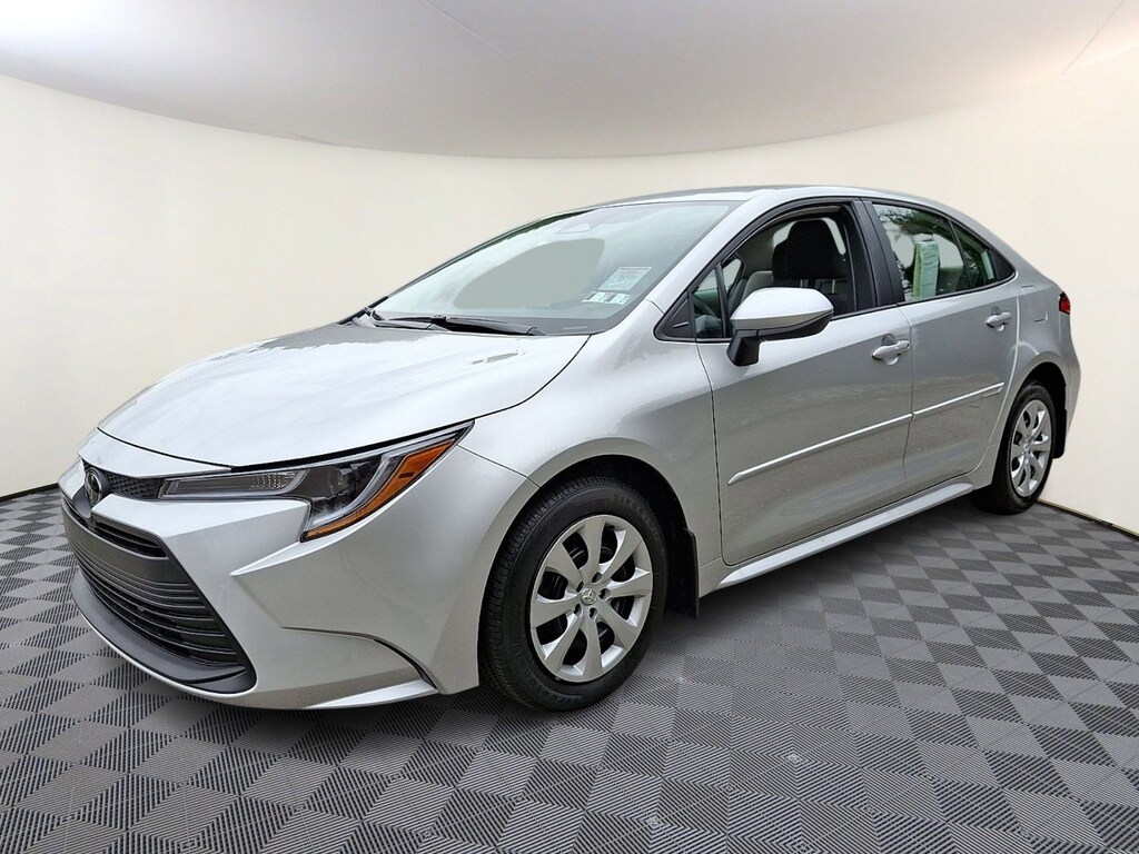 Used 2026 Toyota Corolla LE Sedan