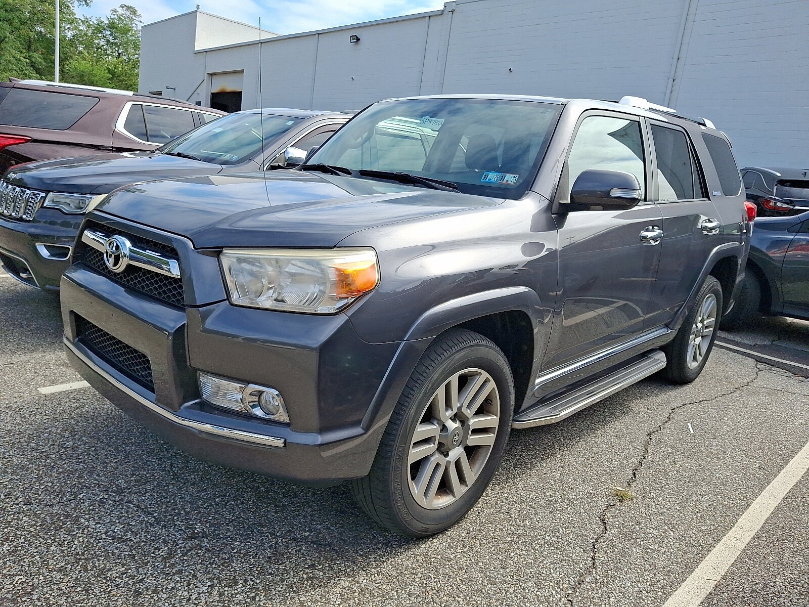 2010 Toyota 4Runner Limited V6 photo 2