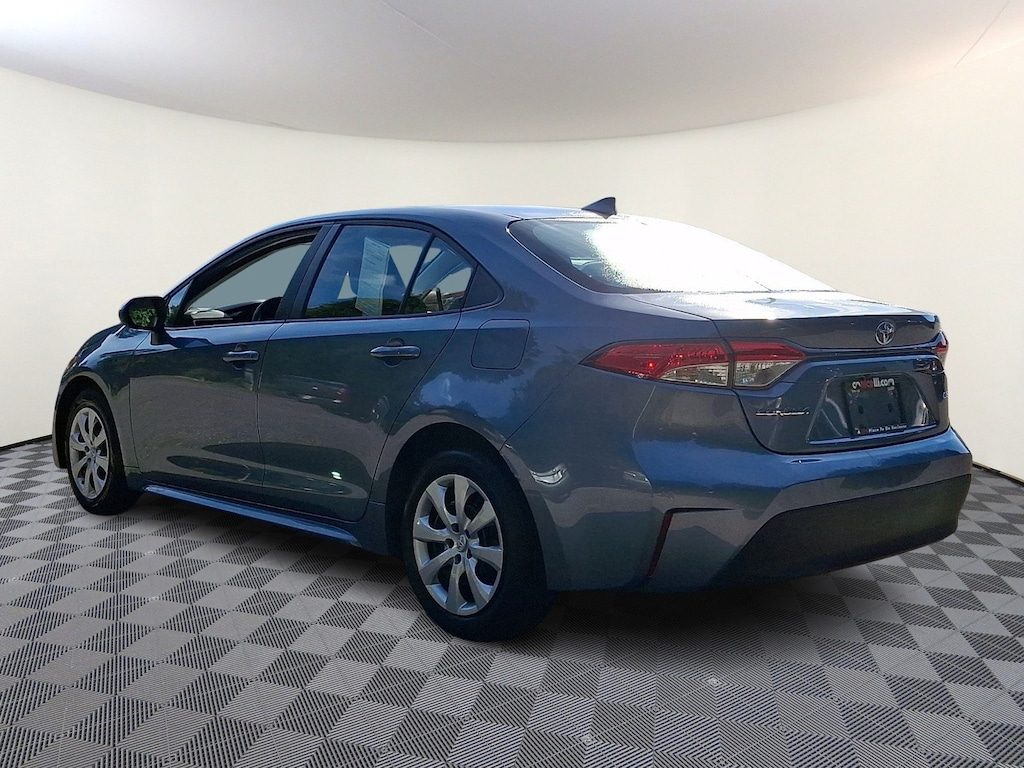 Used 2024 Toyota Corolla LE Sedan
