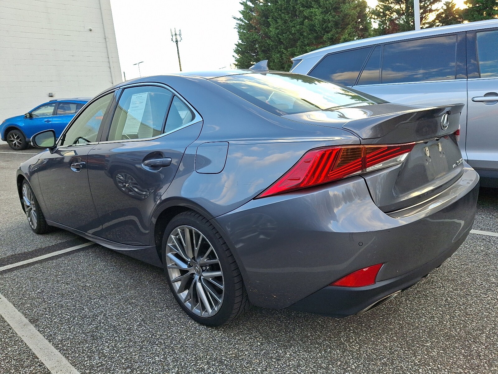 2017 Lexus IS 300 AWD photo 3