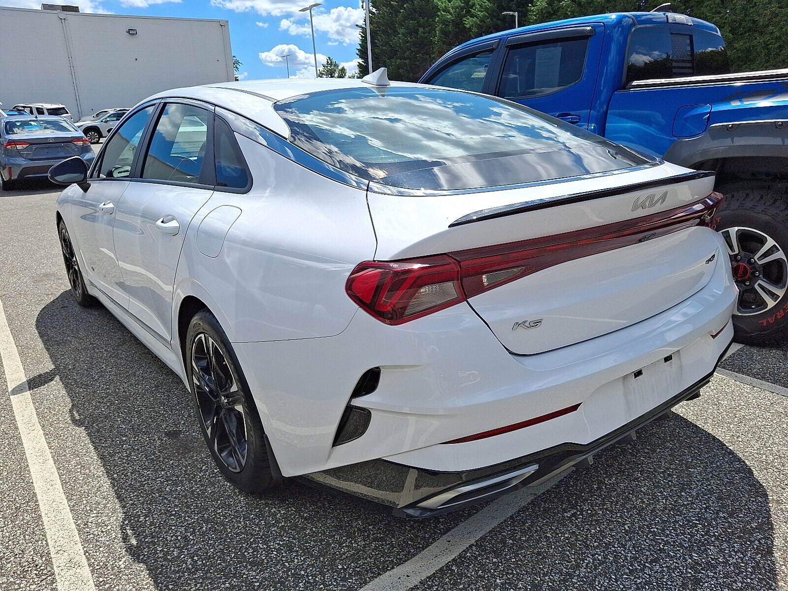2022 Kia K5 GT-Line photo 3