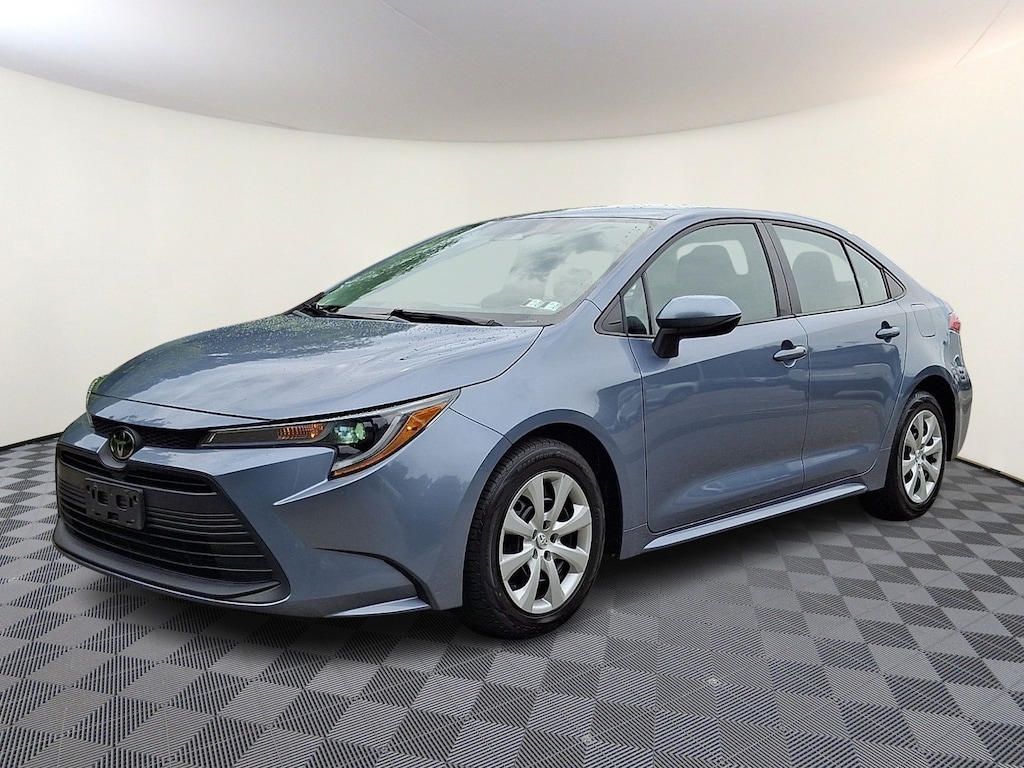 Used 2024 Toyota Corolla LE Sedan