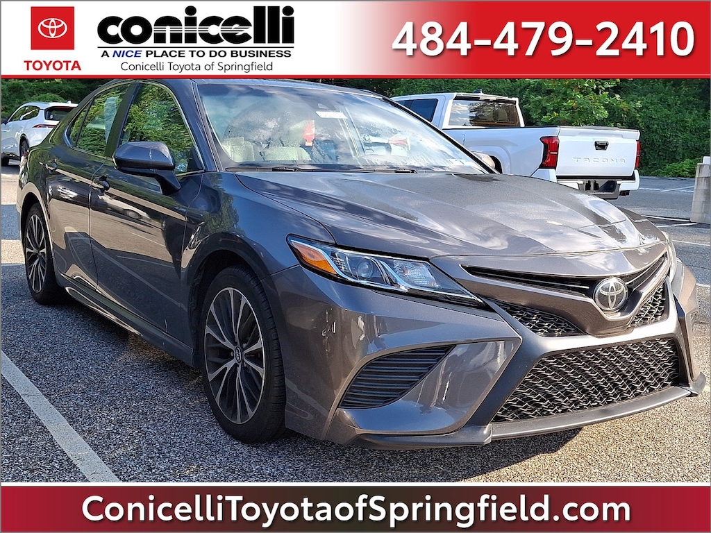 Used 2019 Toyota Camry SE Sedan