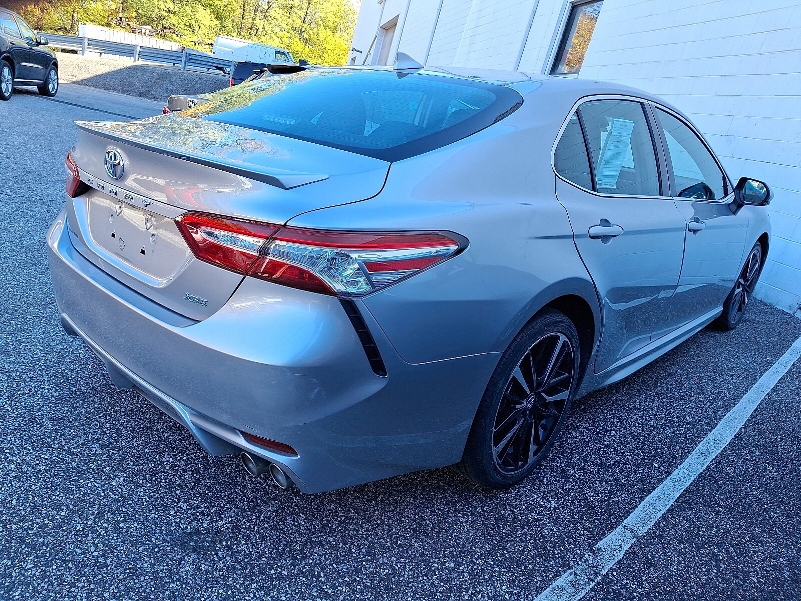 2020 Toyota Camry XSE photo 2