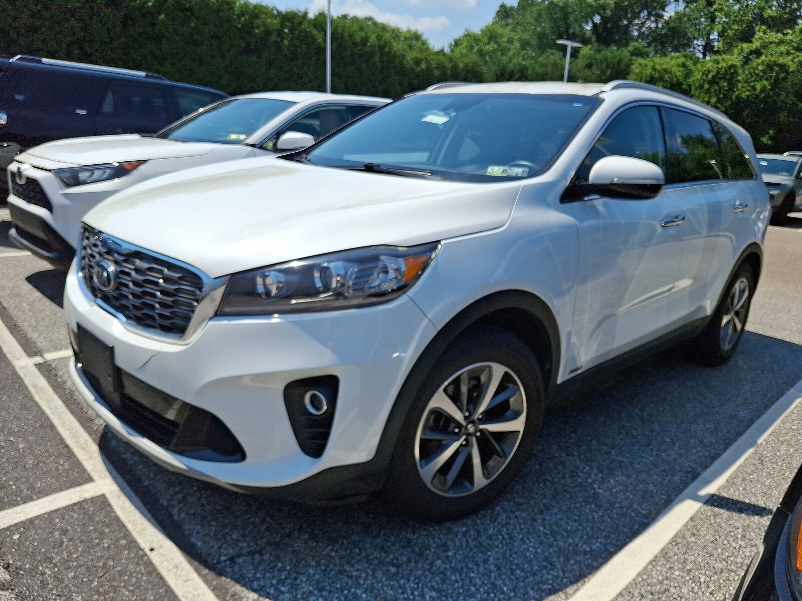 2019 Kia Sorento EX photo 2