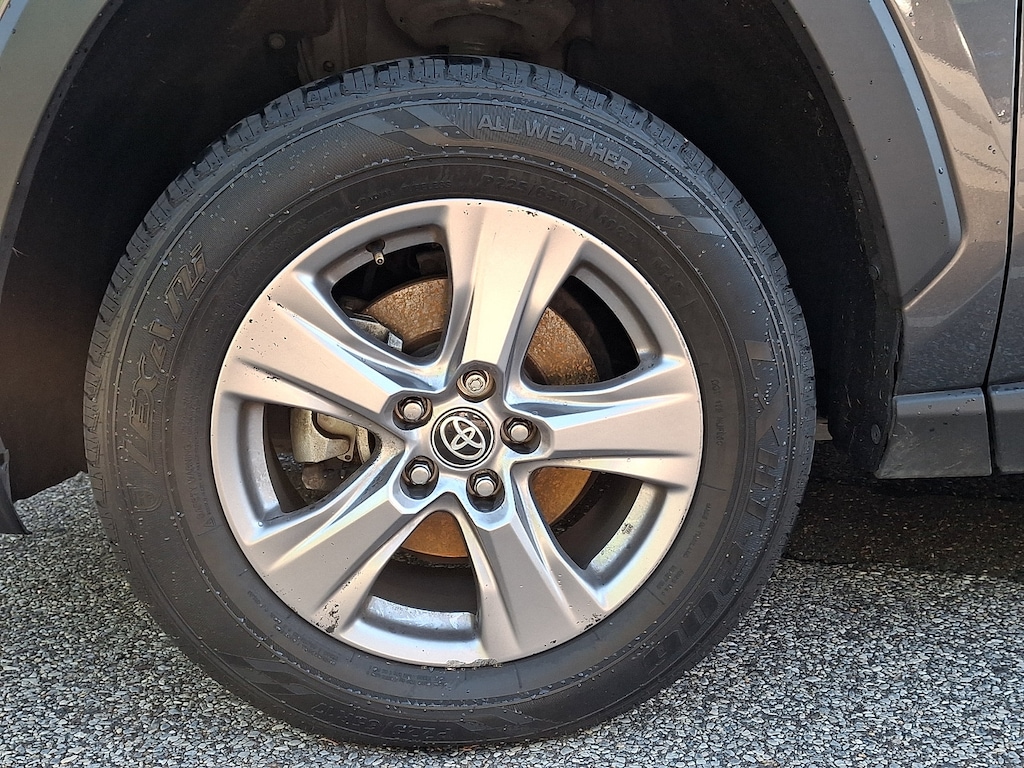 Used 2023 Toyota RAV4 XLE SUV