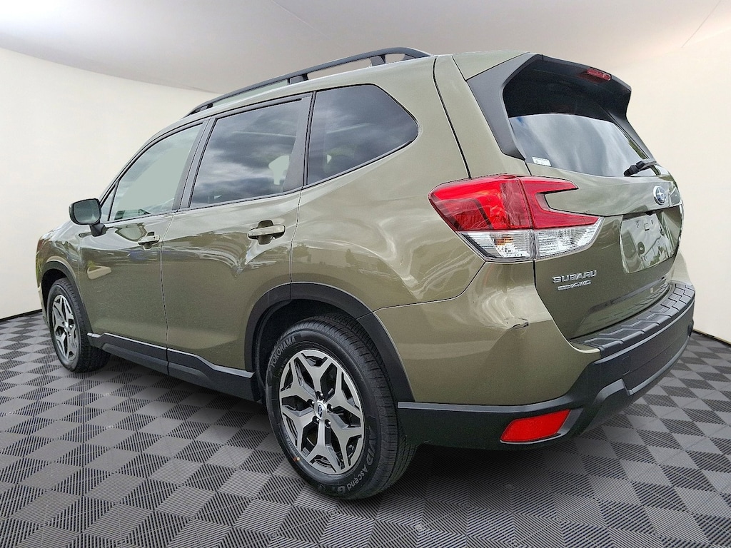 Used 2022 Subaru Forester Premium SUV