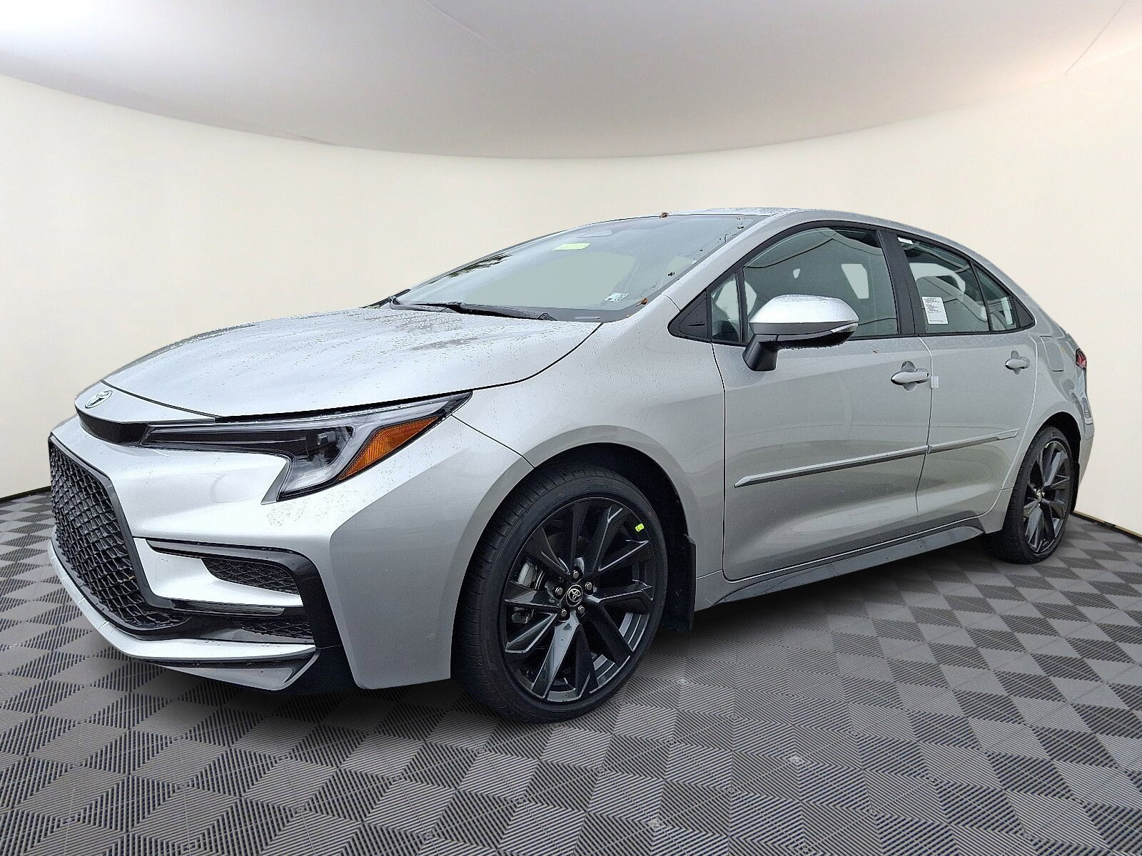 2026 Toyota Corolla SE photo 2