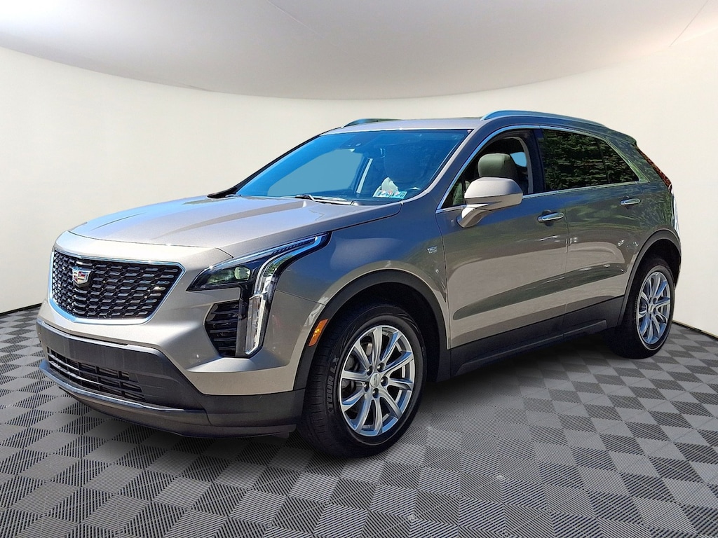Used 2022 Cadillac XT4 Luxury SUV