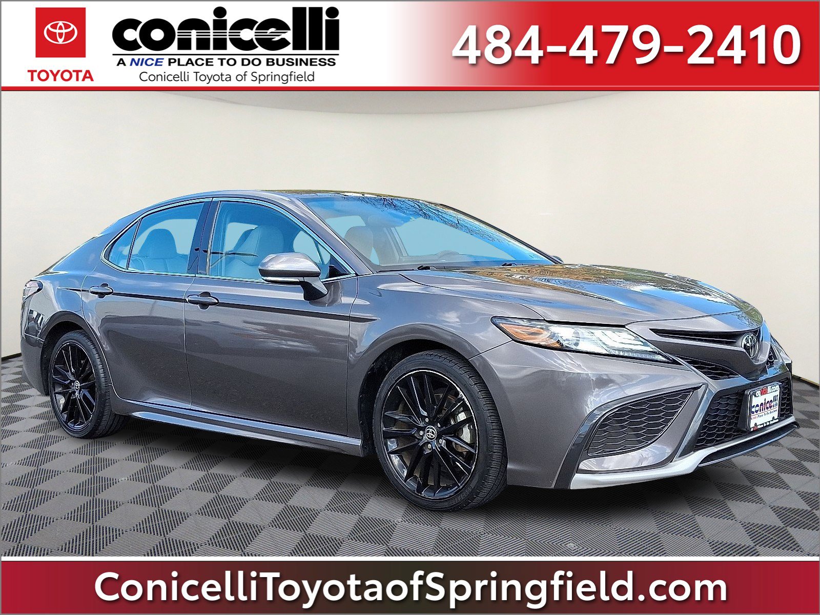 2023 Toyota Camry XSE's photo