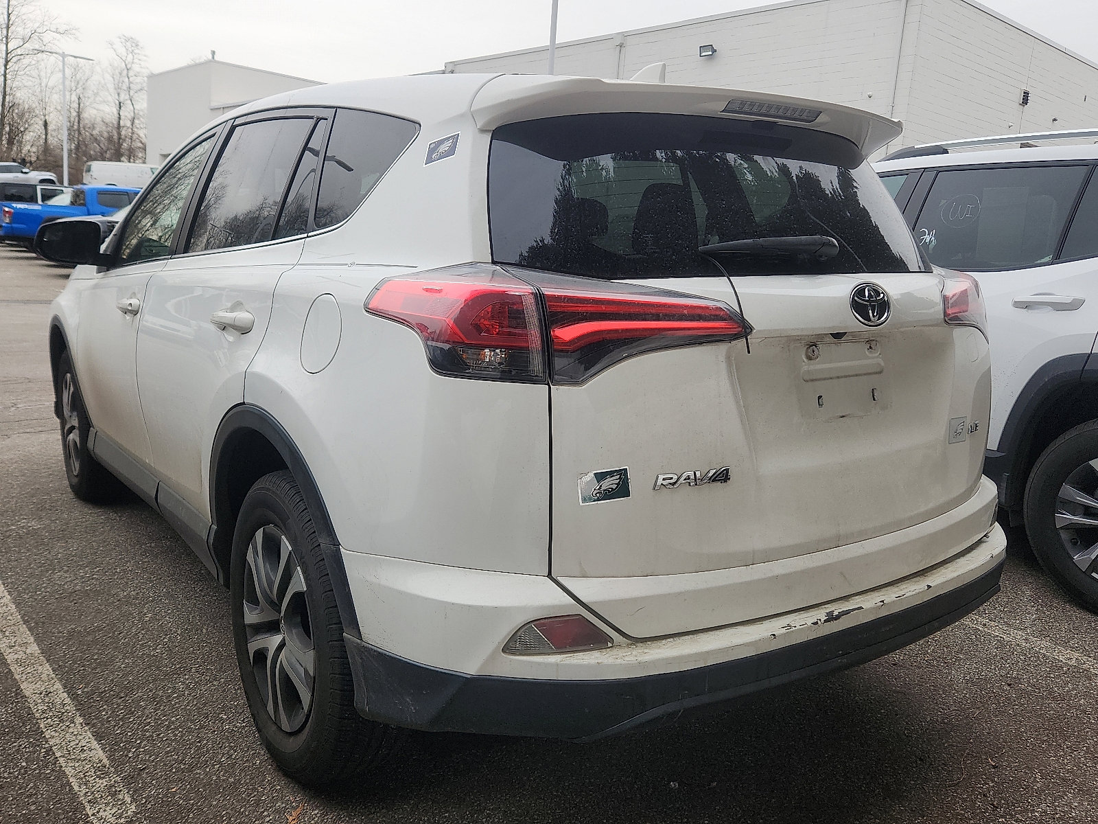 Used 2017 Toyota RAV4 LE with VIN JTMZFREV8HJ720005 for sale in Springfield, PA