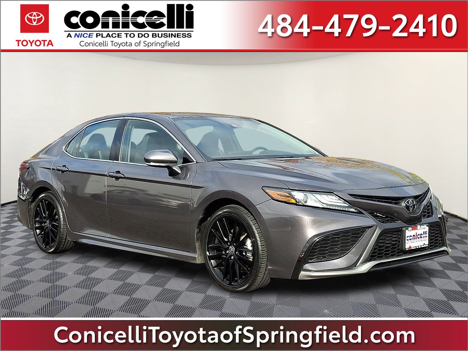 2023 Toyota Camry XSE's photo