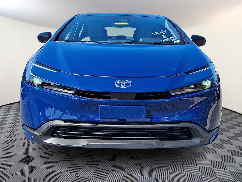 New 2027 Toyota Prius Hybrid LE Hatchback