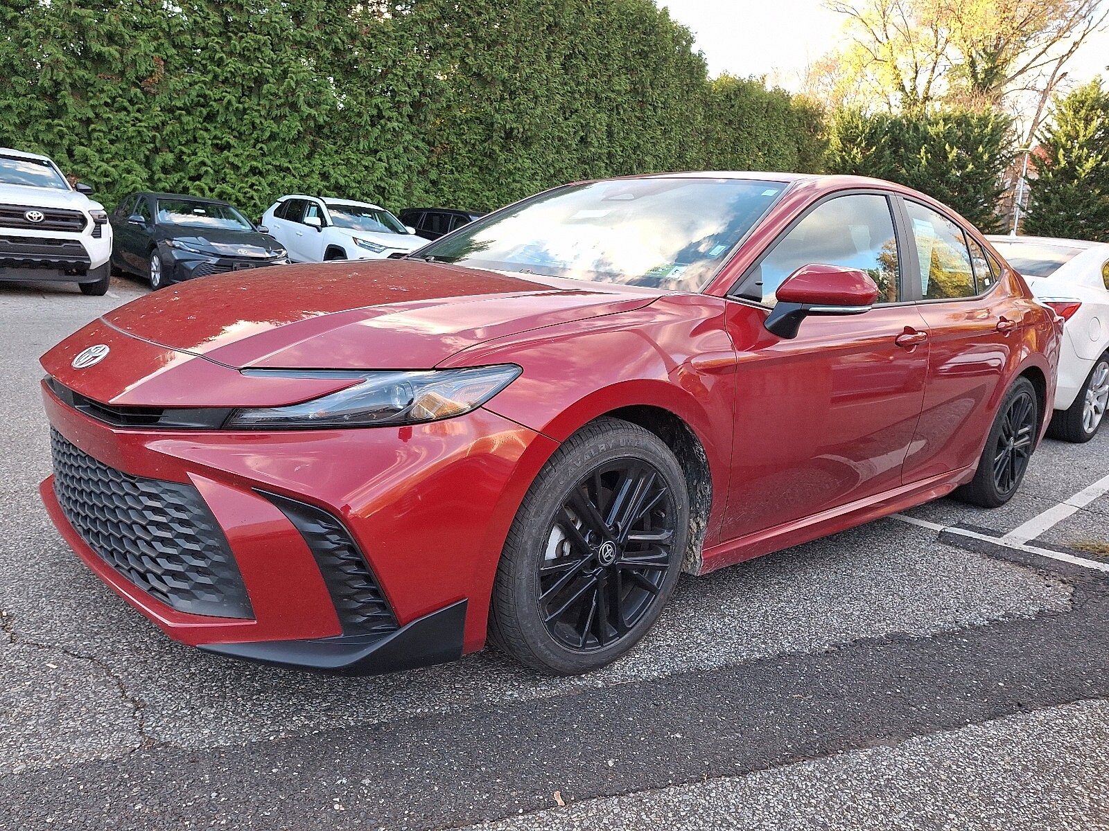 2025 Toyota Camry SE photo 2