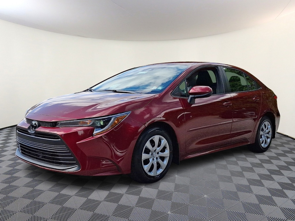Used 2023 Toyota Corolla LE Sedan