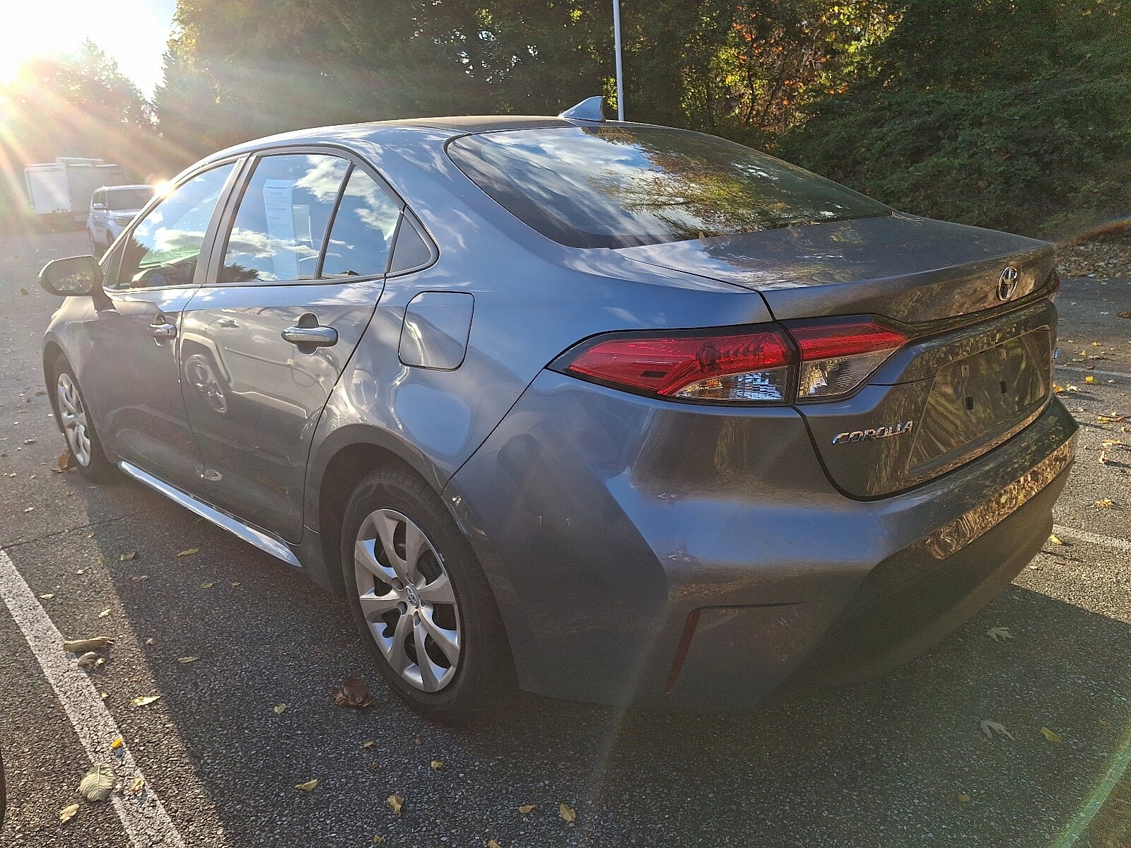 2024 Toyota Corolla LE photo 3