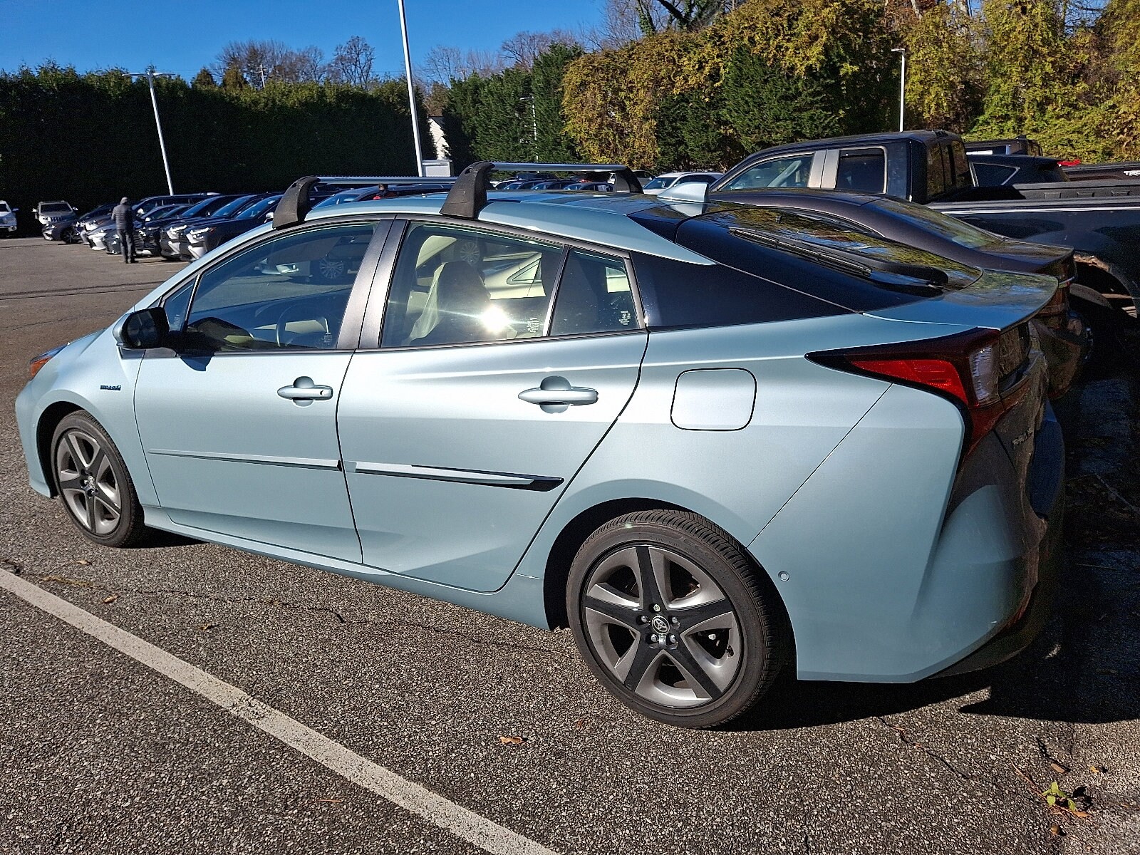 2022 Toyota Prius XLE photo 3