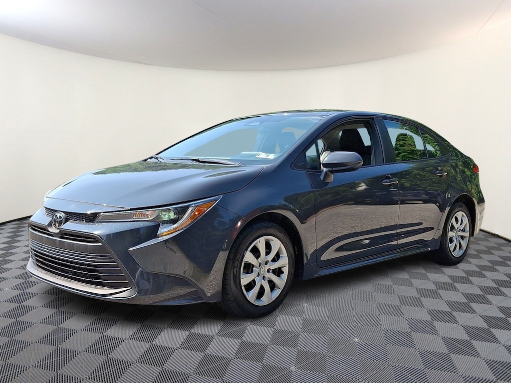 Used 2024 Toyota Corolla LE Sedan
