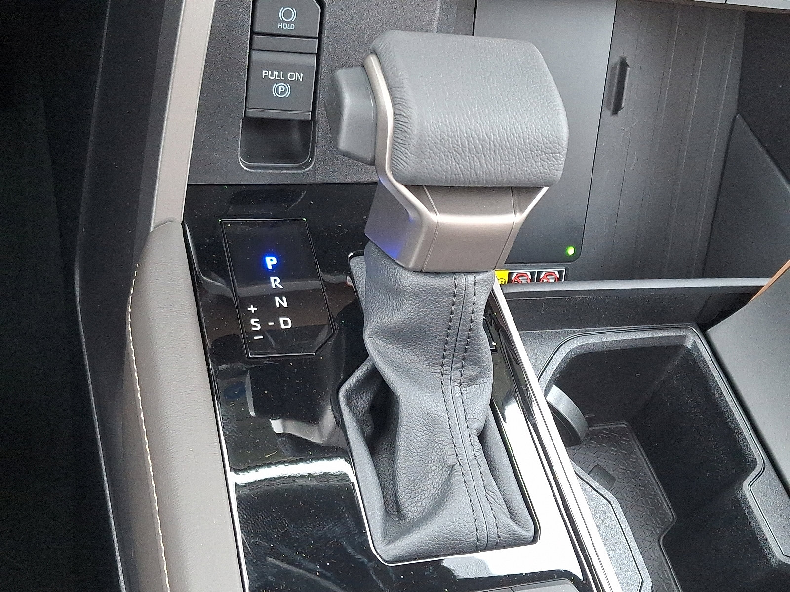 2026 Toyota Tundra 1794 Edition - Photo 13