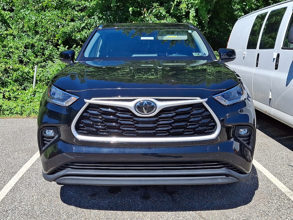Used 2020 Toyota Highlander XLE SUV
