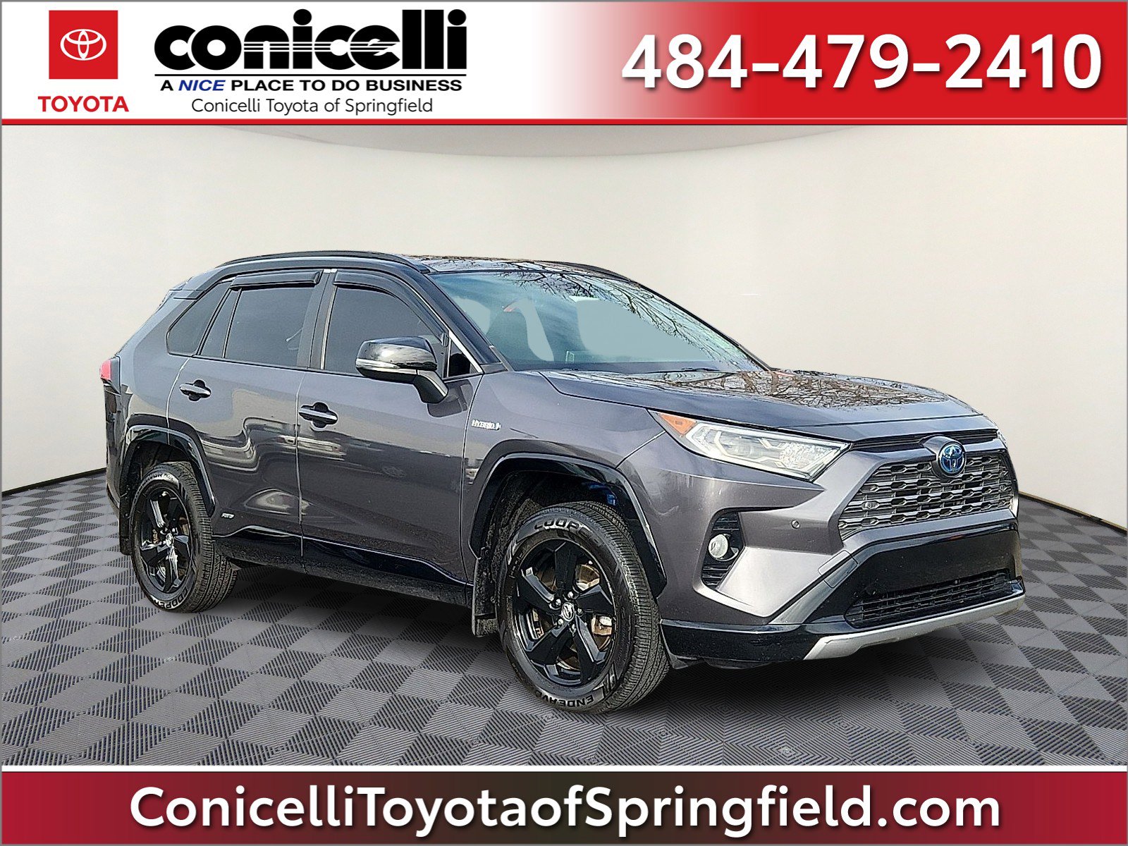 2019 Toyota RAV4 XSE's photo