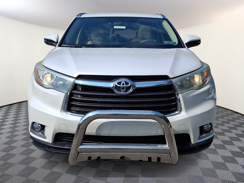 Used 2016 Toyota Highlander Limited V6 SUV