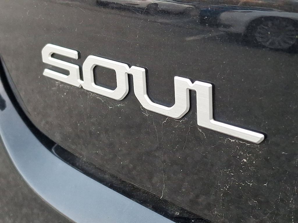 Used 2023 Kia Soul LX Hatchback