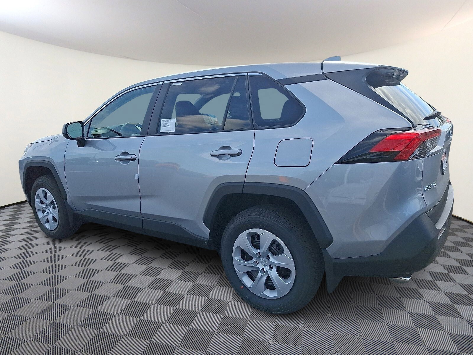 2025 Toyota RAV4 LE photo 2