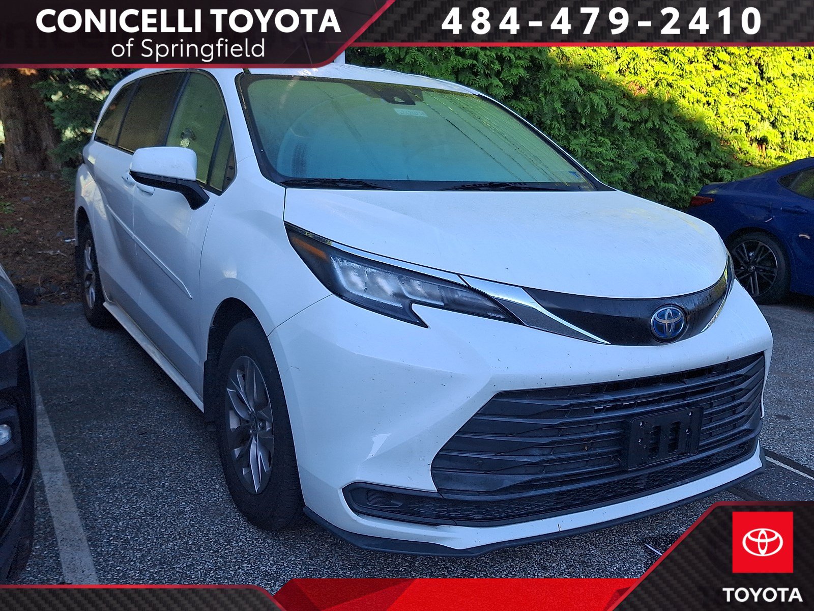 2022 Toyota Sienna LE