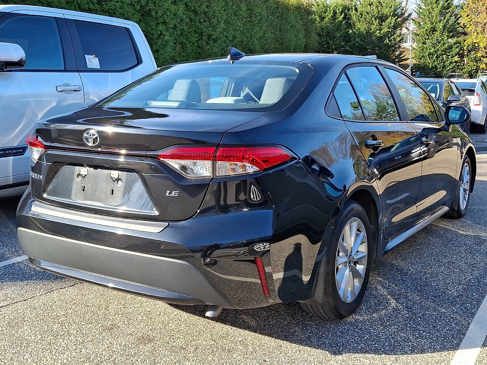 2022 Toyota Corolla LE photo 4