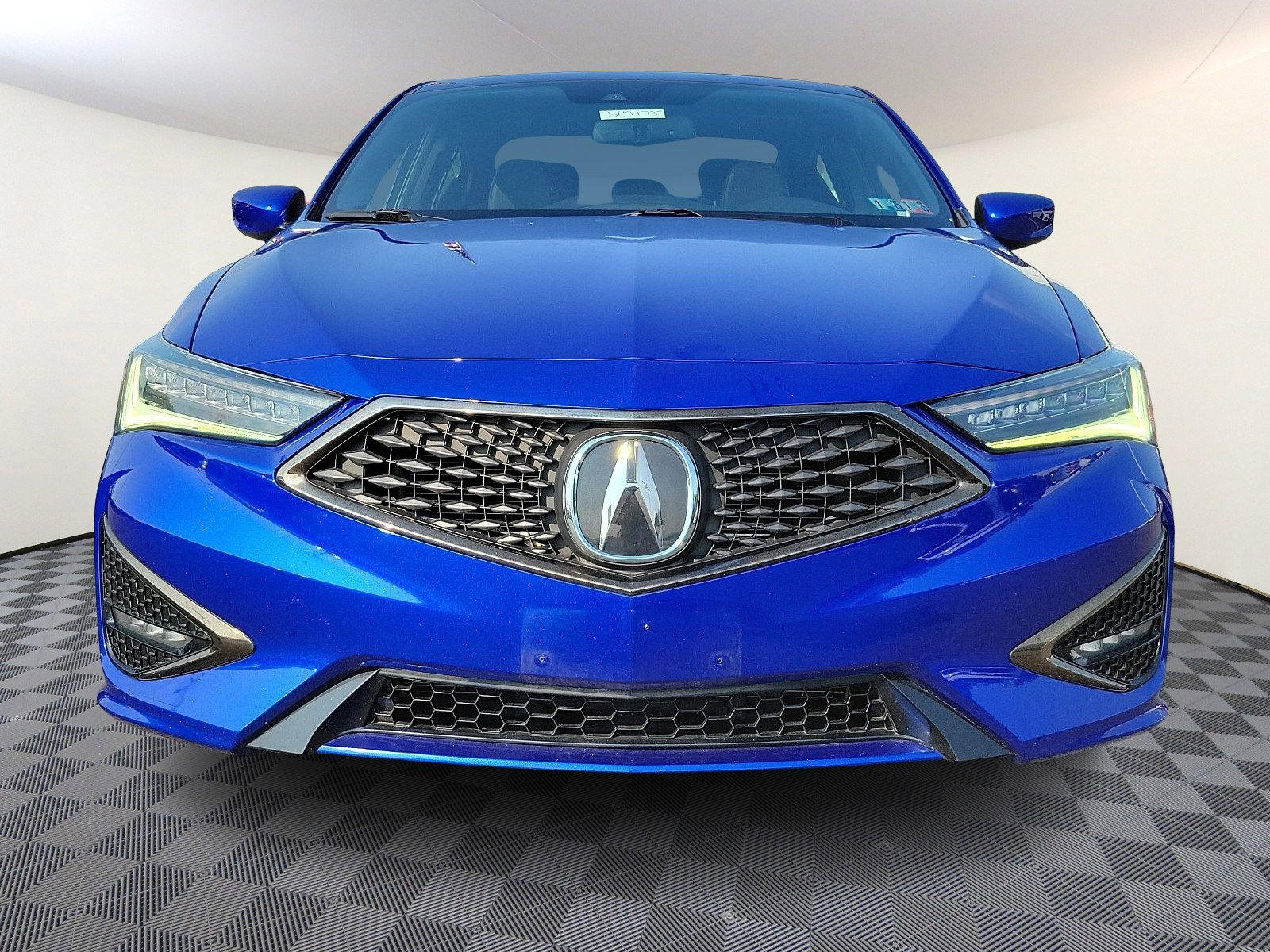 Used 2019 Acura ILX Premium with VIN 19UDE2F8XKA006477 for sale in Springfield, PA