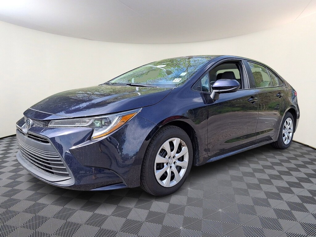 Used 2024 Toyota Corolla LE Sedan