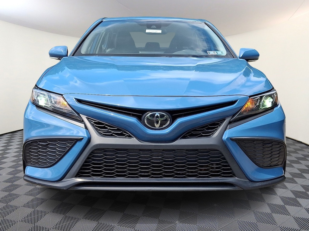 Used 2024 Toyota Camry SE Sedan