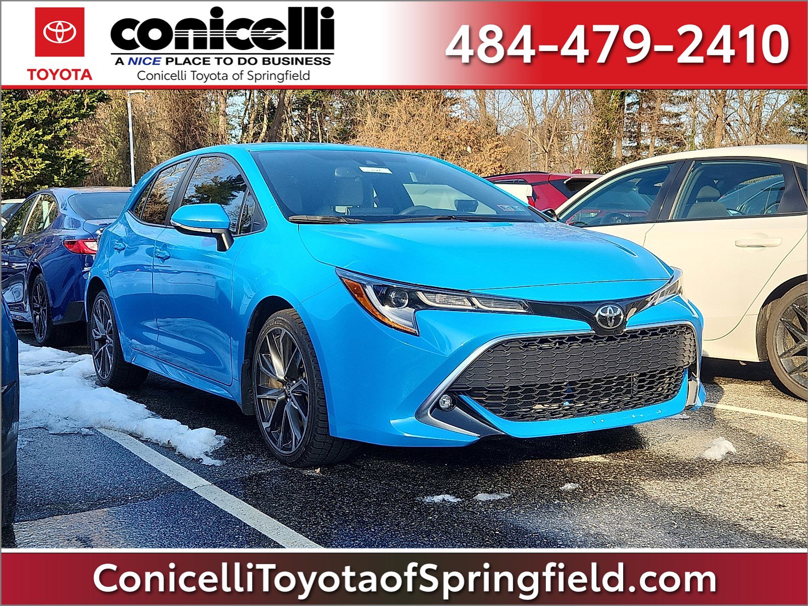 2022 Toyota Corolla Hatchback XSE's photo