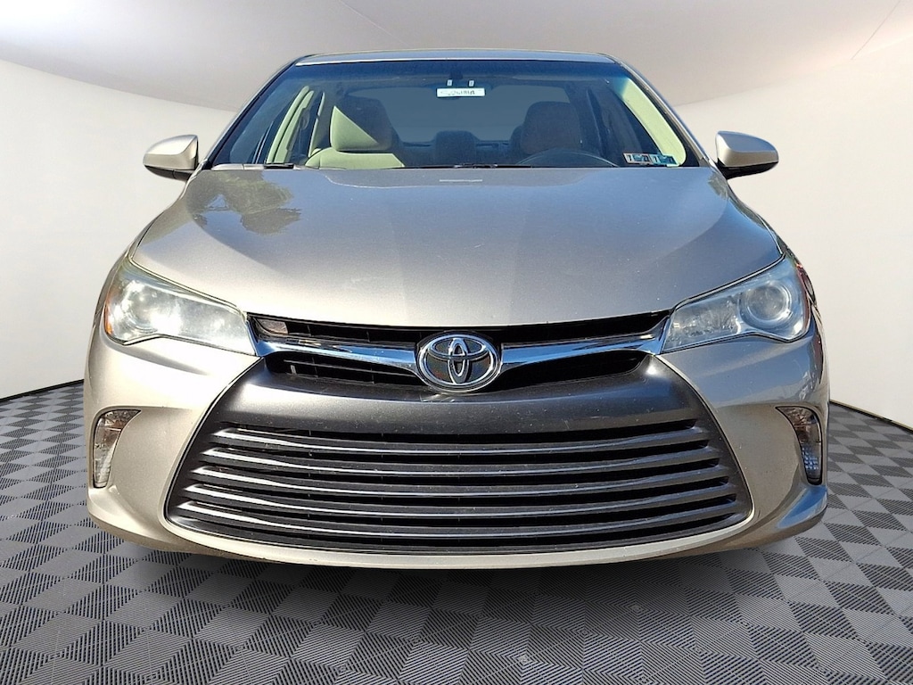 Used 2016 Toyota Camry LE Sedan