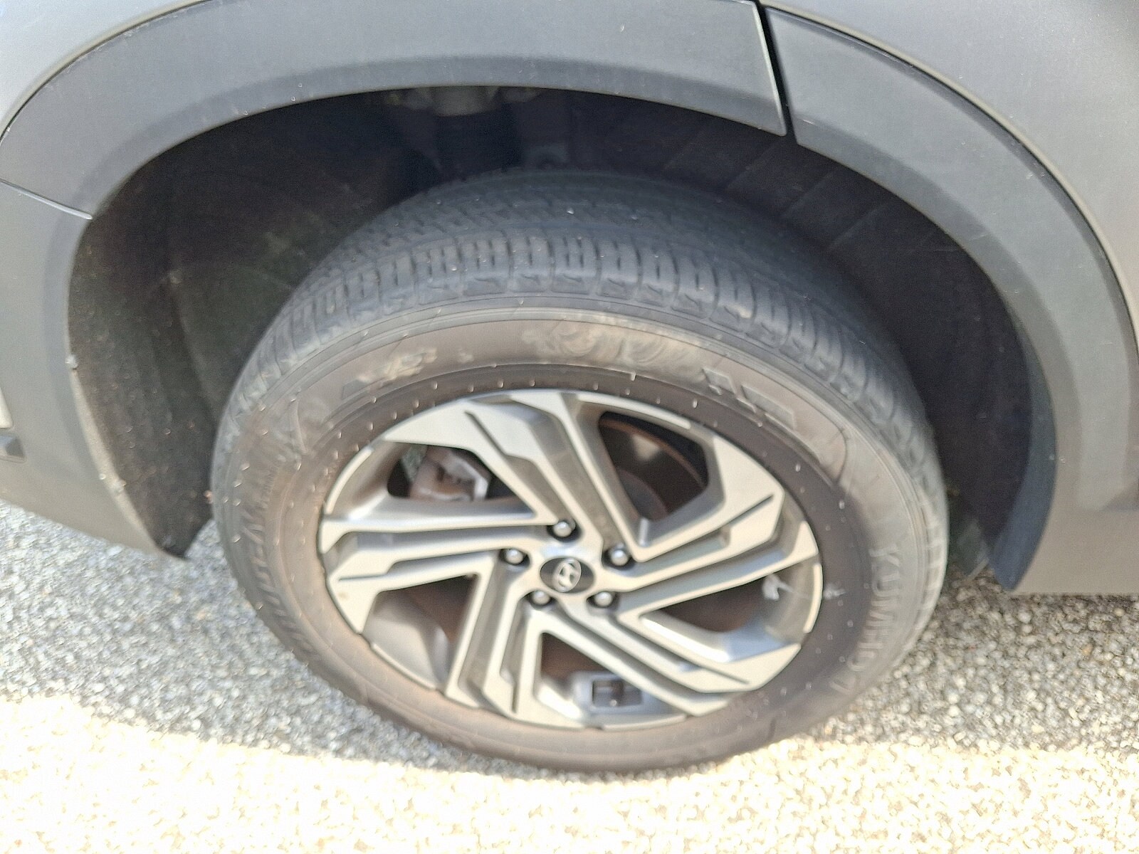 2023 Hyundai Santa Fe SEL photo 4