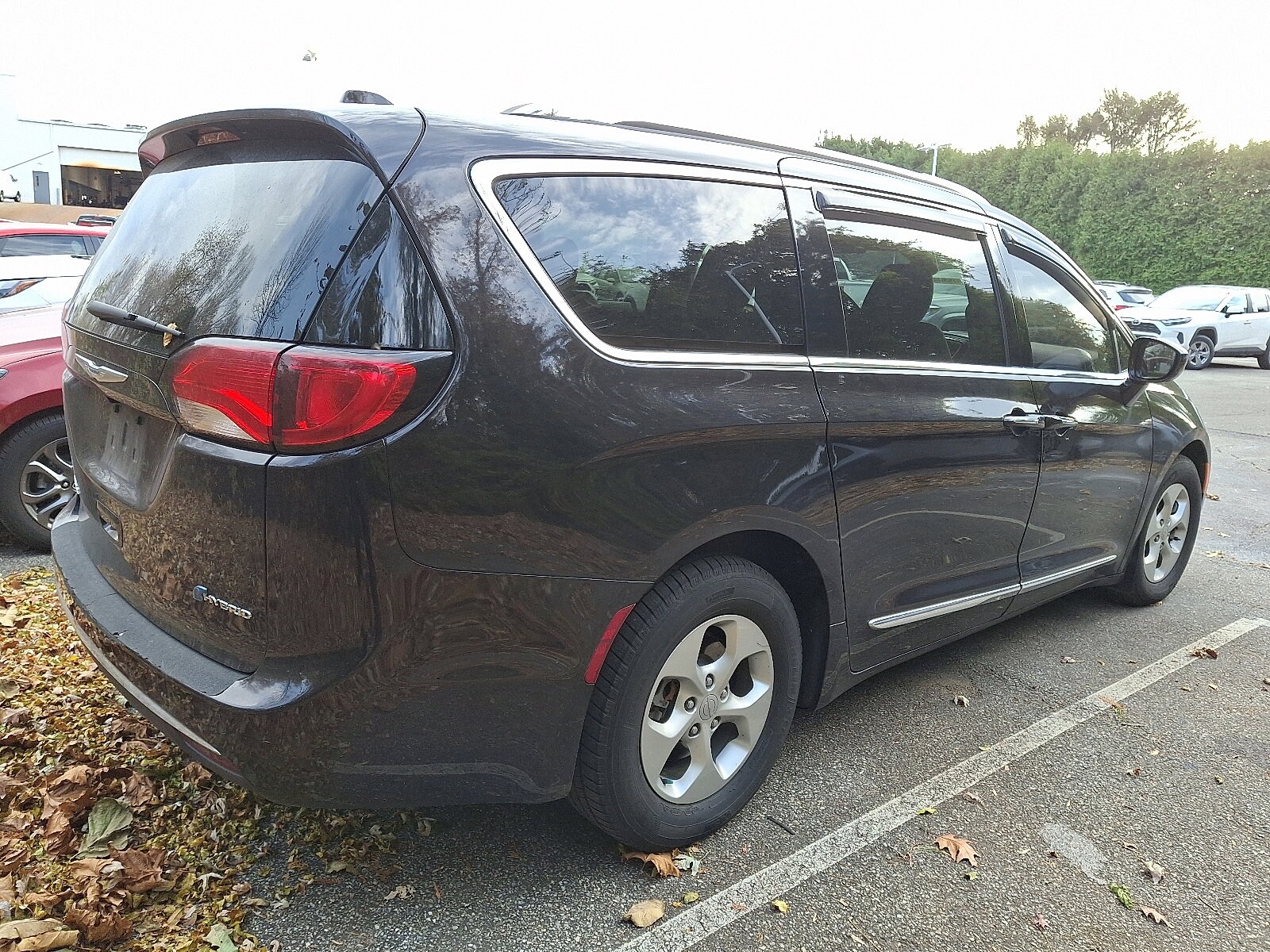 2018 Chrysler Pacifica Touring L photo 4