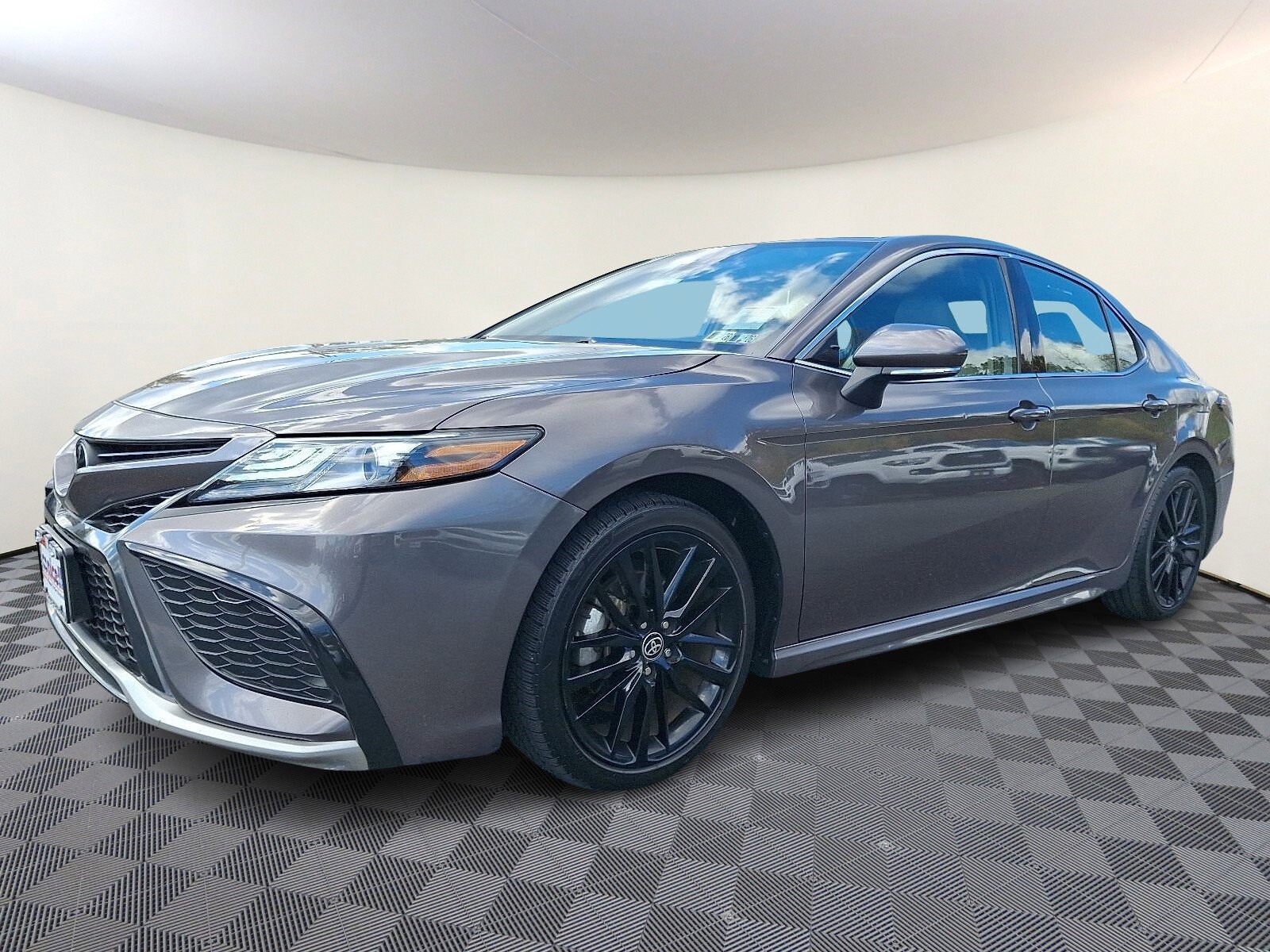 2023 Toyota Camry XSE photo 2