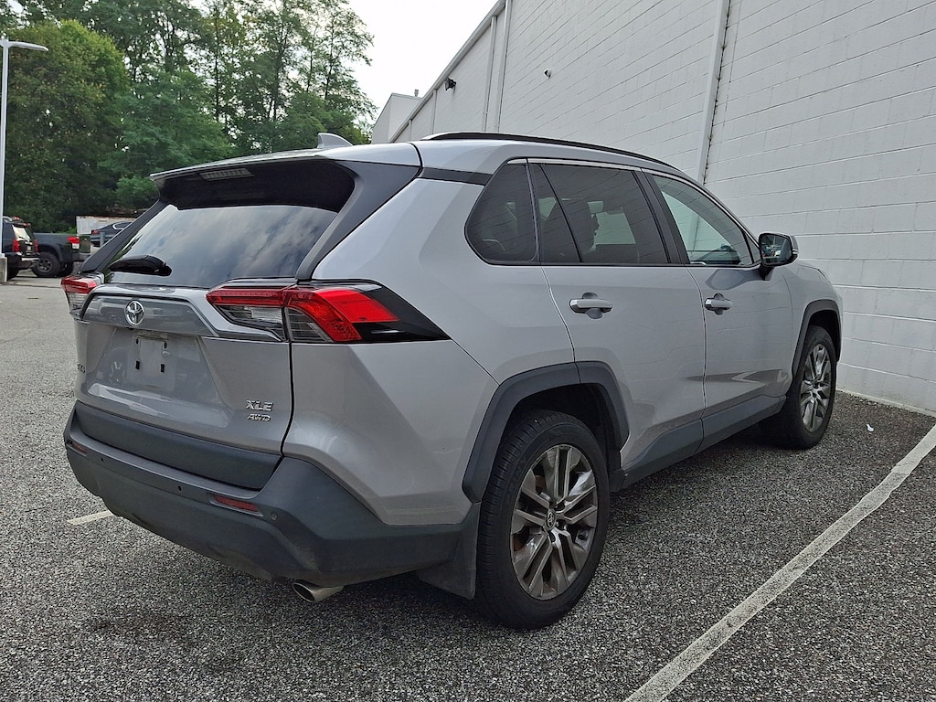 Used 2022 Toyota RAV4 XLE Premium SUV
